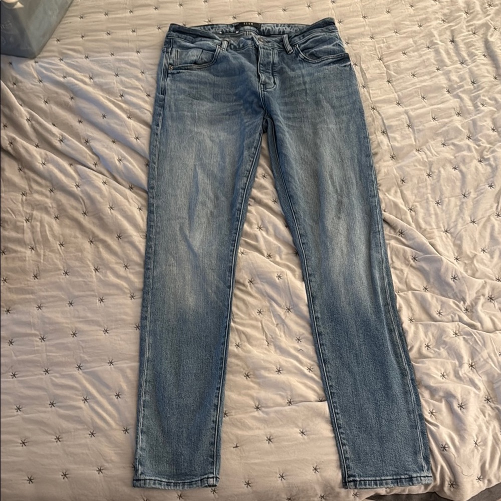 Neuw Denim - Iggy Skinny Washed Blue